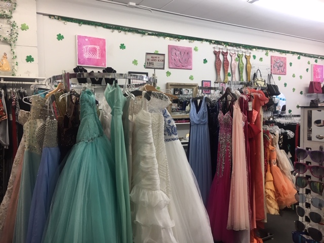 woodfield mall prom dresses