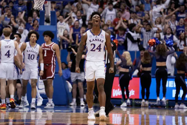 Kansas+opens+the+2022-2023+season+with+a+bang%3B+sits+atop+the+field+of+68+in+our+latest+Bracketology.
