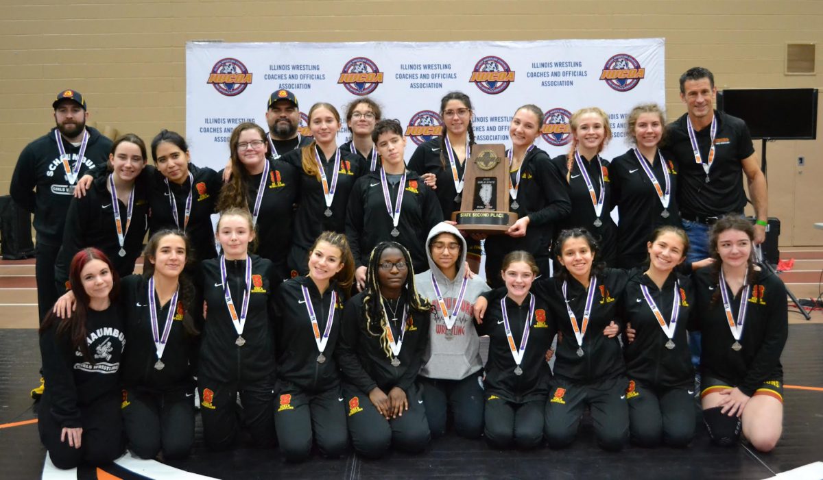 Girls Wrestling Continues Winning Season into Conference Play